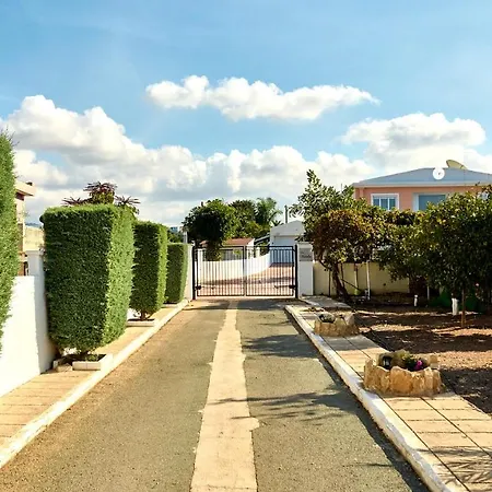 Natalia * Paphos